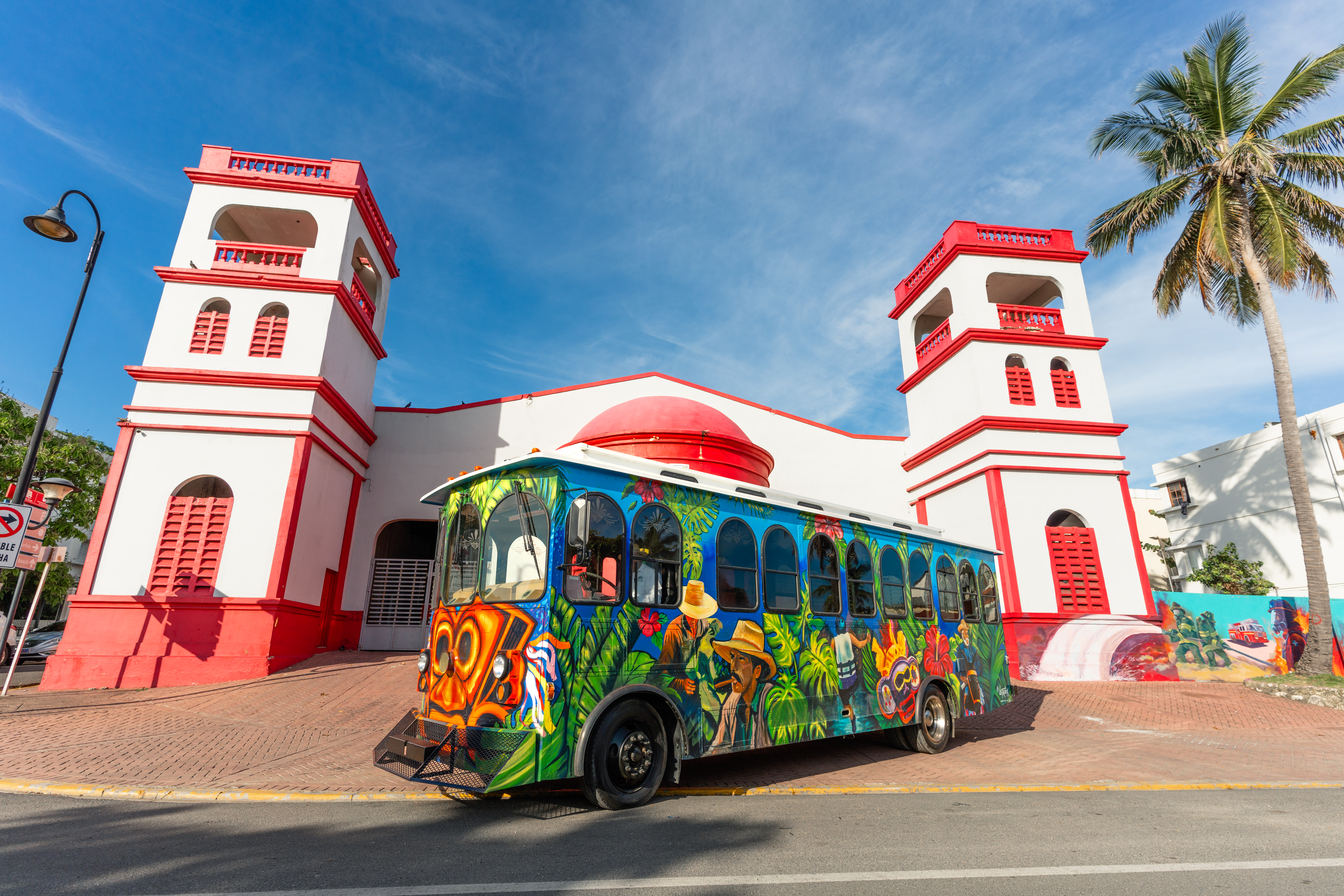 Full Tour